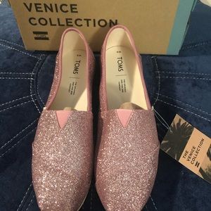 Venice Collection Classic Toms